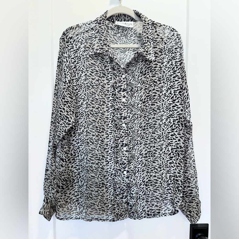 Claudia Richard Sheer Leopard Print Long Sleeve Button Up Blouse Women's Size XL
